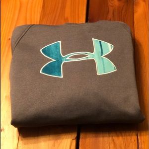 Under armour sweatshirt